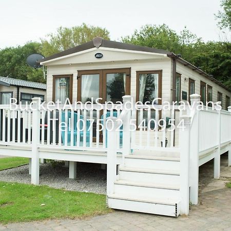 Blackpool Caravans Marton Mere Экстерьер фото